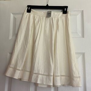 NWT Ann Taylor Cream Skirt - 00P